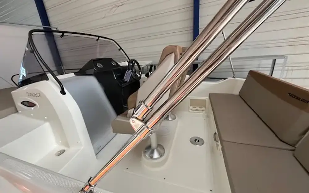 slider 1 Quicksilver Activ 605 Sundeck