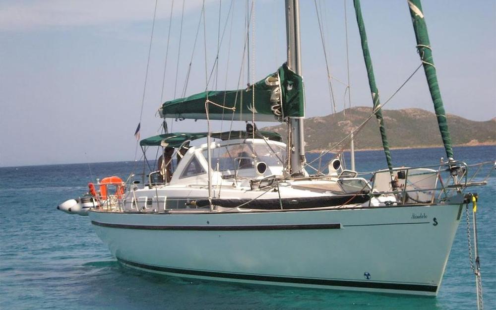 slider 0 Beneteau Oceanis 44 CC