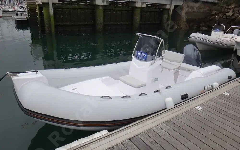 slider 0 Capelli Tempest 625