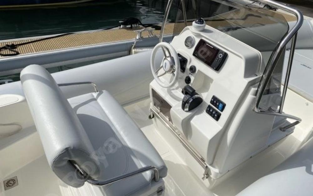 slider 5 Joker Boat Clubman 23