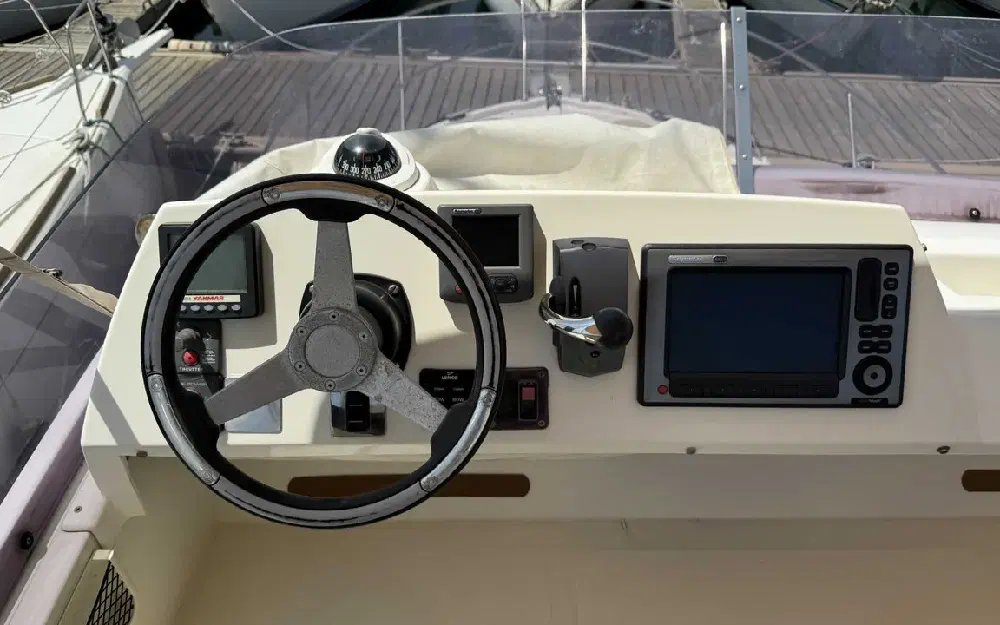 slider 20 Jeanneau Merry Fisher 10