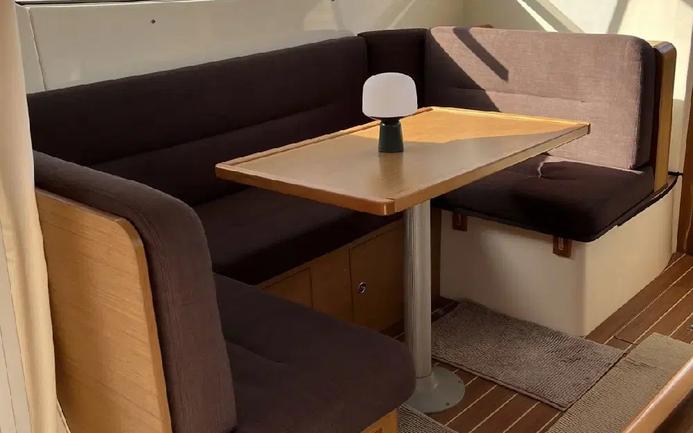 slider 25 Jeanneau Merry Fisher 10