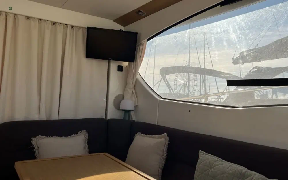 slider 29 Jeanneau Merry Fisher 10