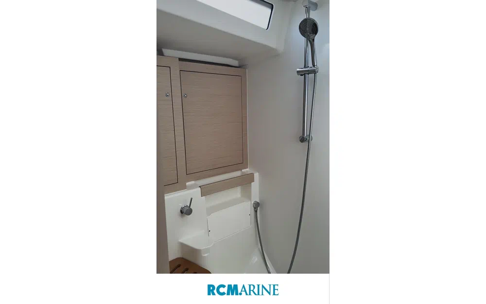 slider 14 Beneteau Oceanis 51.1