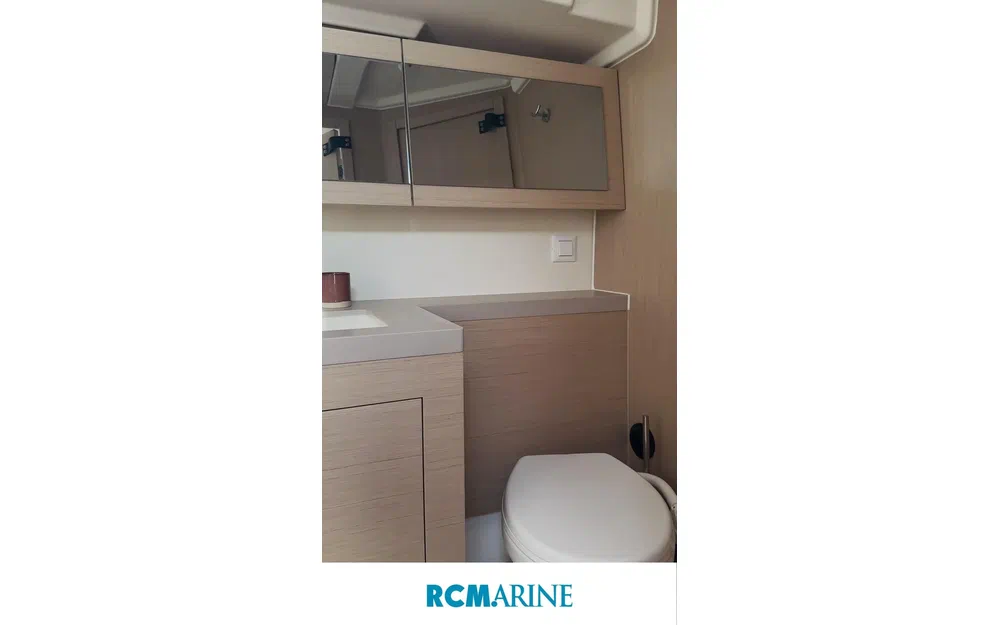 slider 15 Beneteau Oceanis 51.1