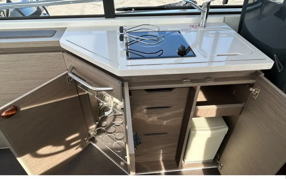 slider 8 Wellcraft  355