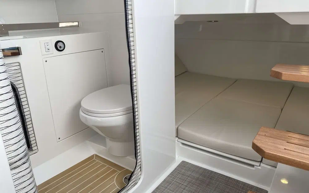 slider 3 De Antonio Yachts D32