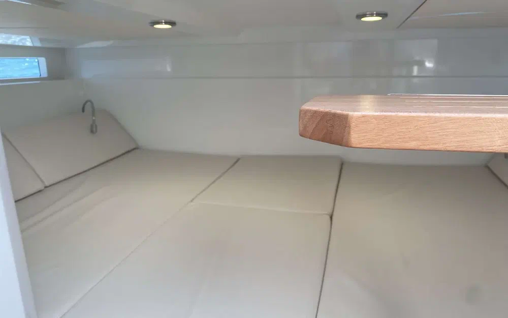 slider 6 De Antonio Yachts D32