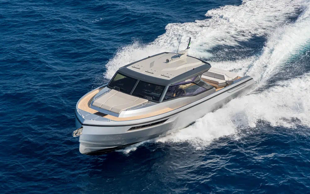 slider 13 Santa Severa Yacht 52