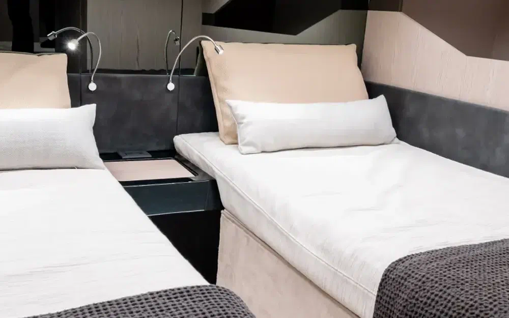 slider 7 Santa Severa Yacht 52