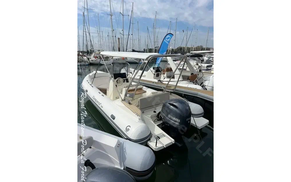 slider 3 Capelli Tempest 700