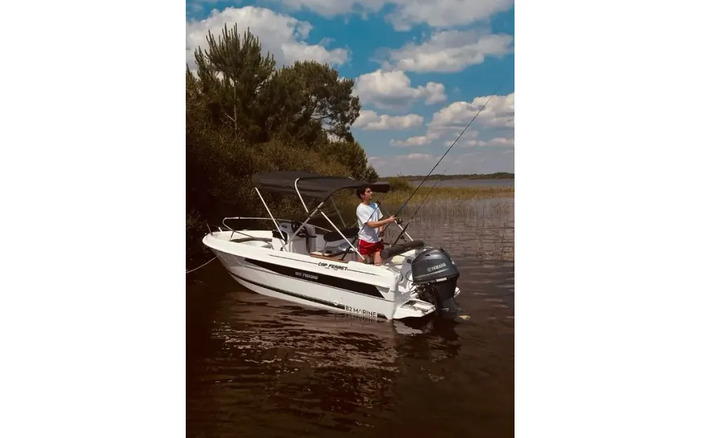 slider 6 B2 Marine Cap Ferret 155 Fishing