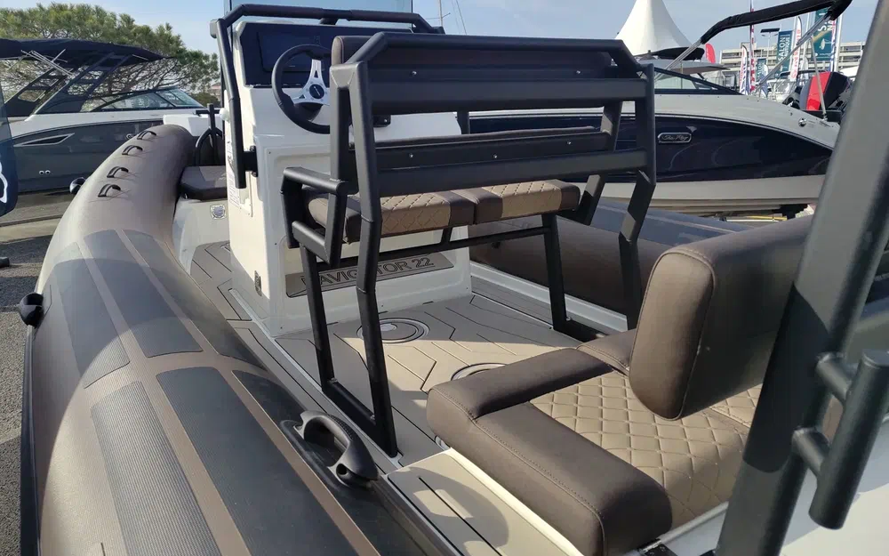 slider 1 Brig Navigator 22