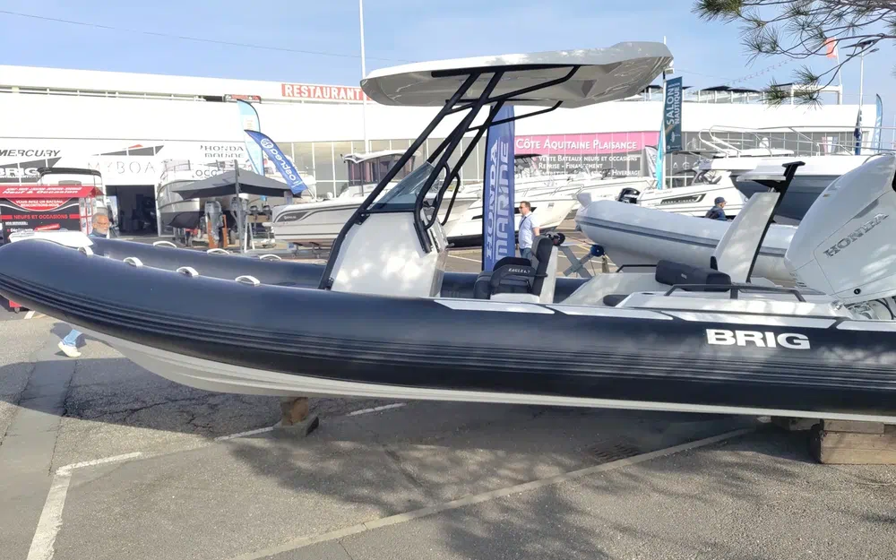 slider 0 Brig EAGLE 6.7 hypalon