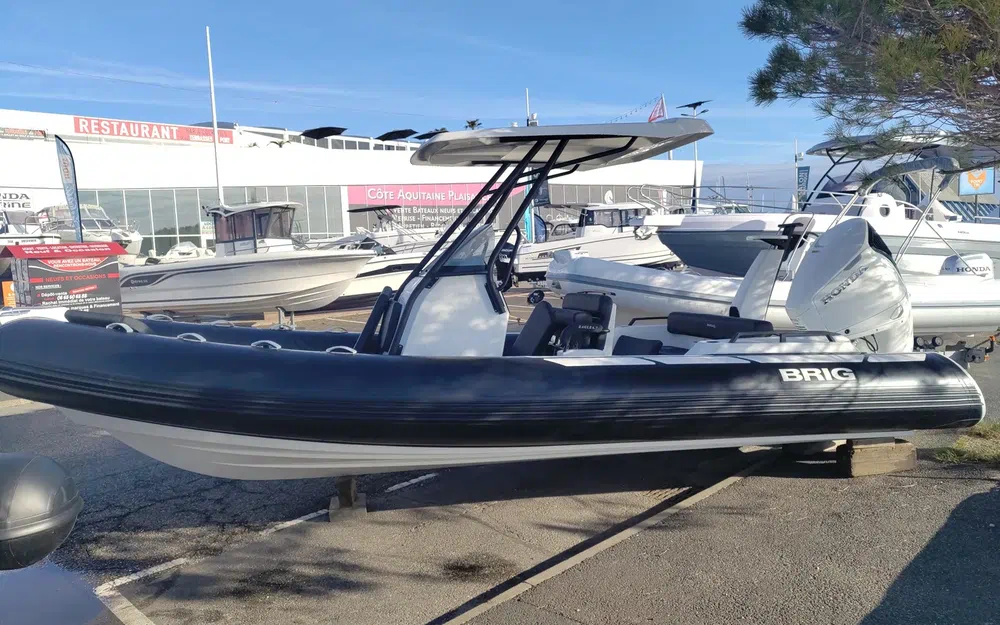 slider 1 Brig EAGLE 6.7 hypalon