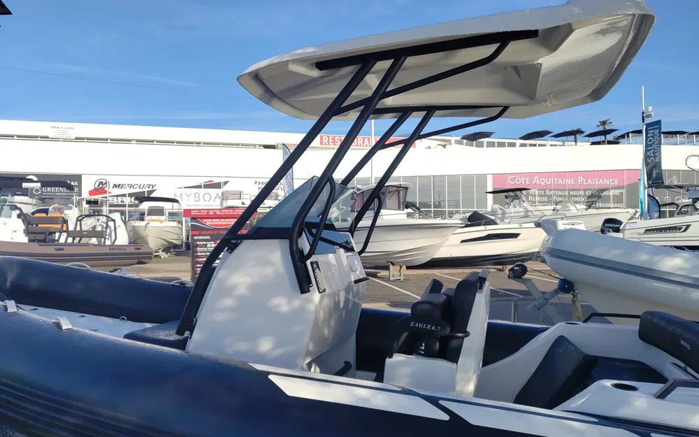 slider 3 Brig EAGLE 6.7 hypalon