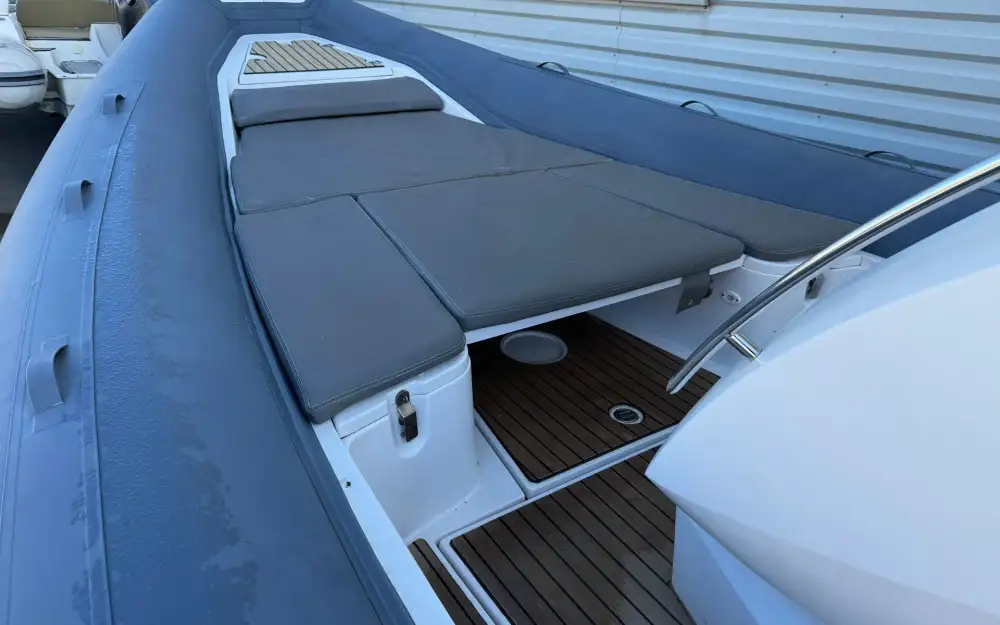 slider 16 Stingher  30 GT