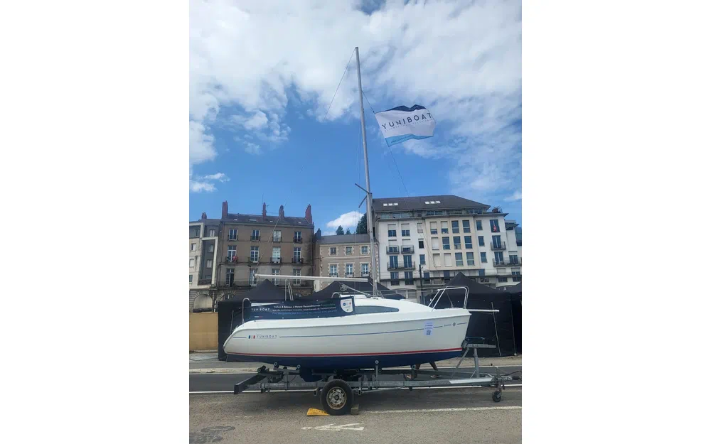 slider 8 Jeanneau Sun Fast 17