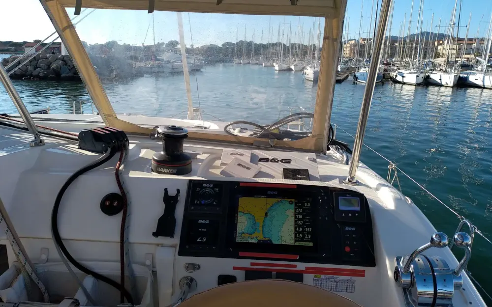 slider 17 Lagoon  40