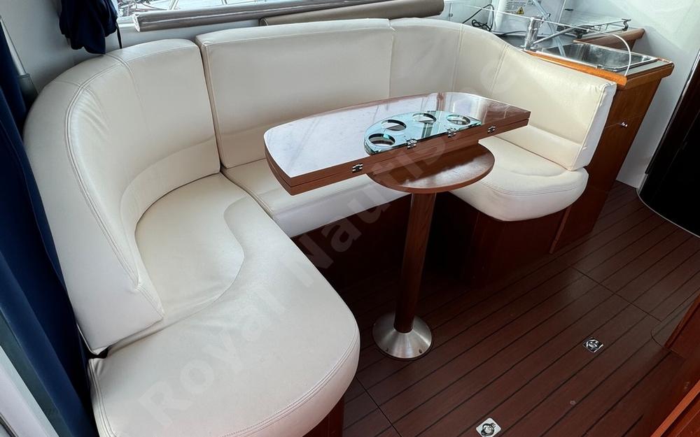 slider 6 Beneteau Antares 980