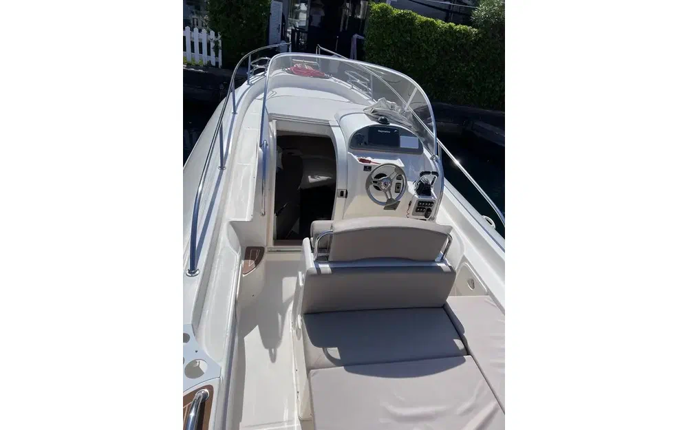 slider 9 Capelli Tempest 900