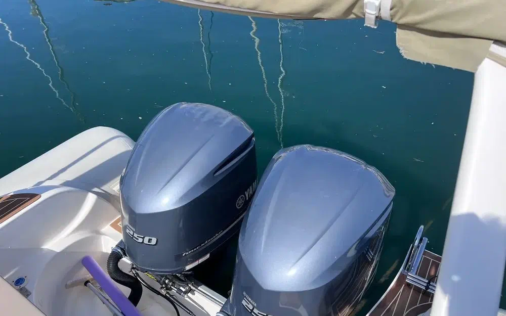 slider 14 Capelli Tempest 900