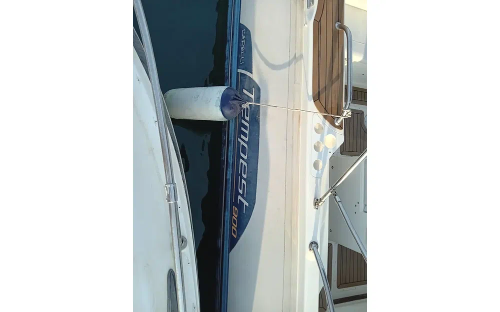 slider 5 Capelli Tempest 900