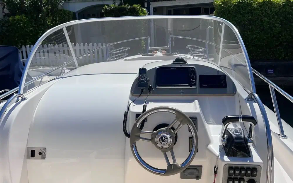 slider 8 Capelli Tempest 900