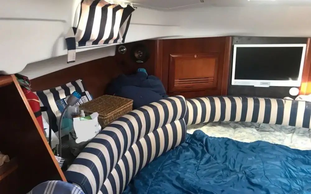 slider 1 Beneteau Ombrine 801