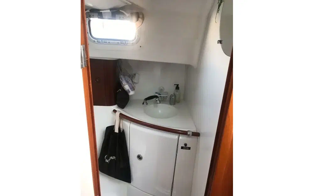 slider 2 Beneteau Ombrine 800