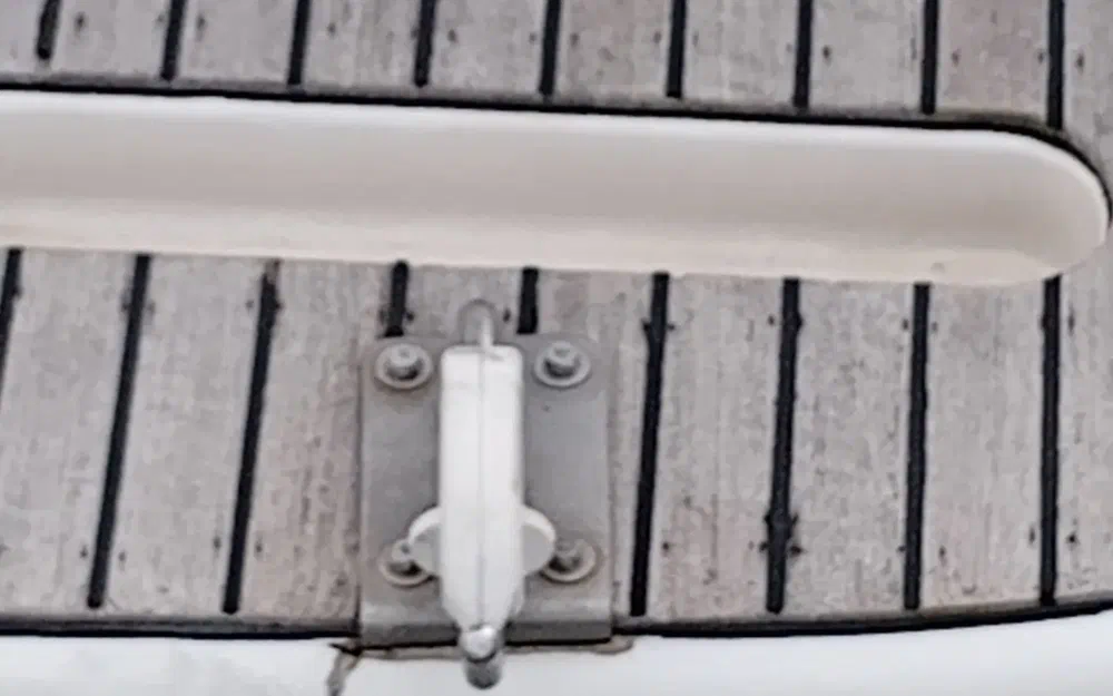 slider 6 Beneteau Ombrine 800