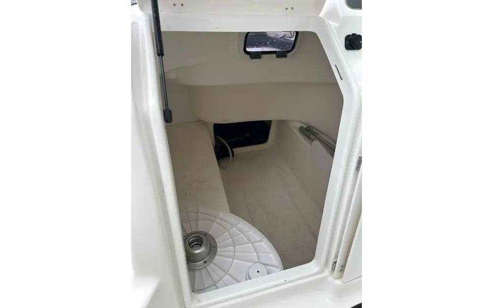 slider 15 B2 Marine Cap Ferret 572