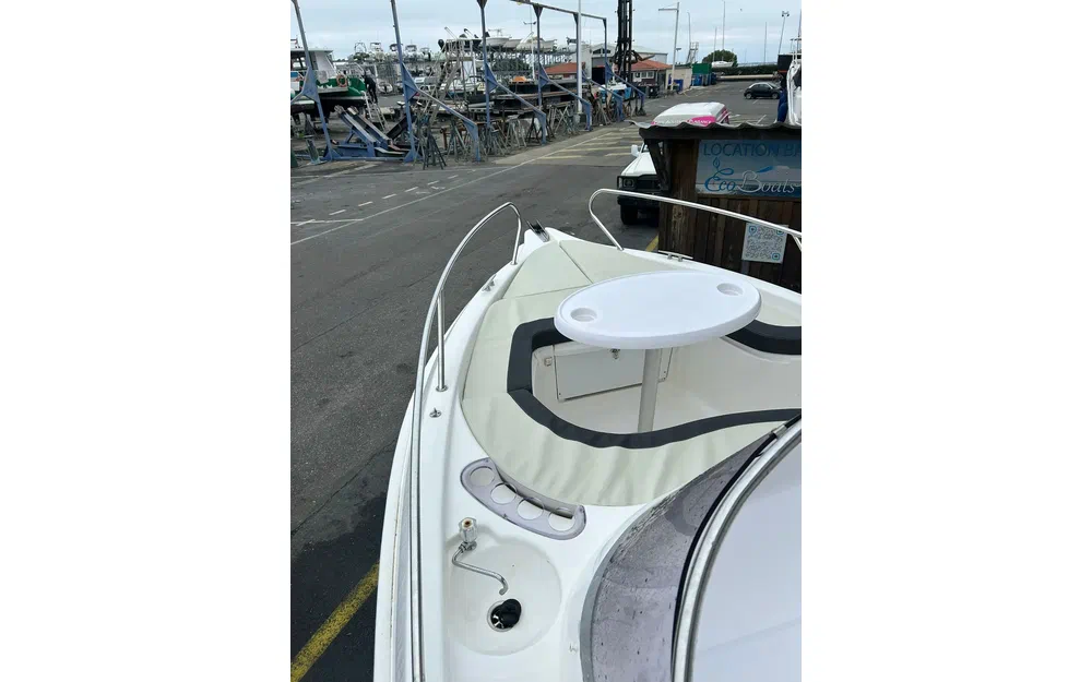 slider 16 B2 Marine Cap Ferret 572