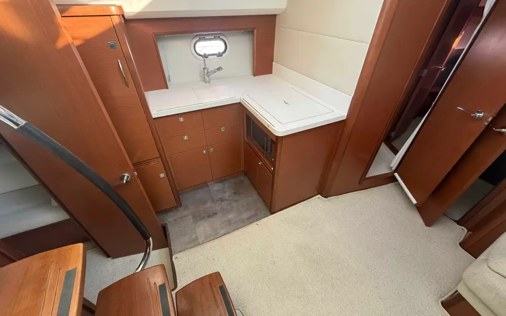 slider 18 Jeanneau Prestige 390 S