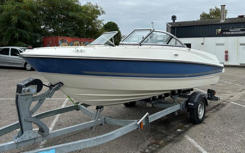 slider 6 Bayliner  185 BR