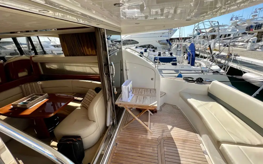 slider 34 Princess  42 Fly