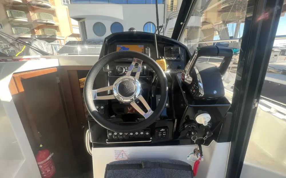 slider 25 Jeanneau Merry Fisher 895 Serie 2