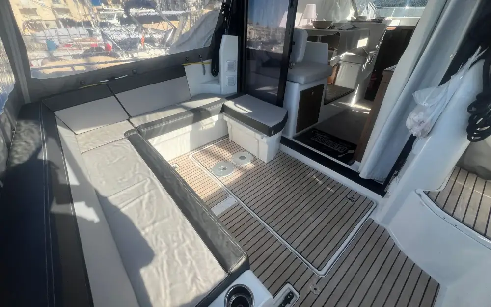 slider 8 Jeanneau Merry Fisher 895 Serie 2