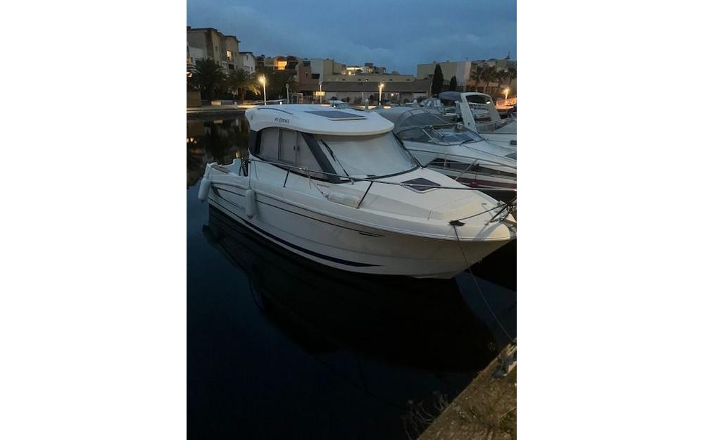 slider 0 Beneteau Antares 6.80