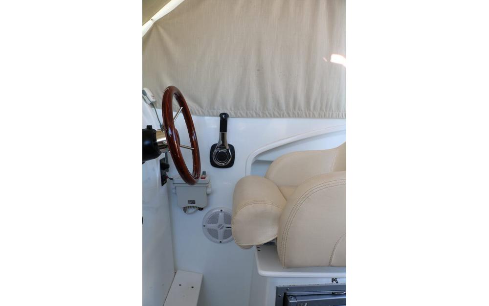 slider 6 Beneteau Antares 6.80