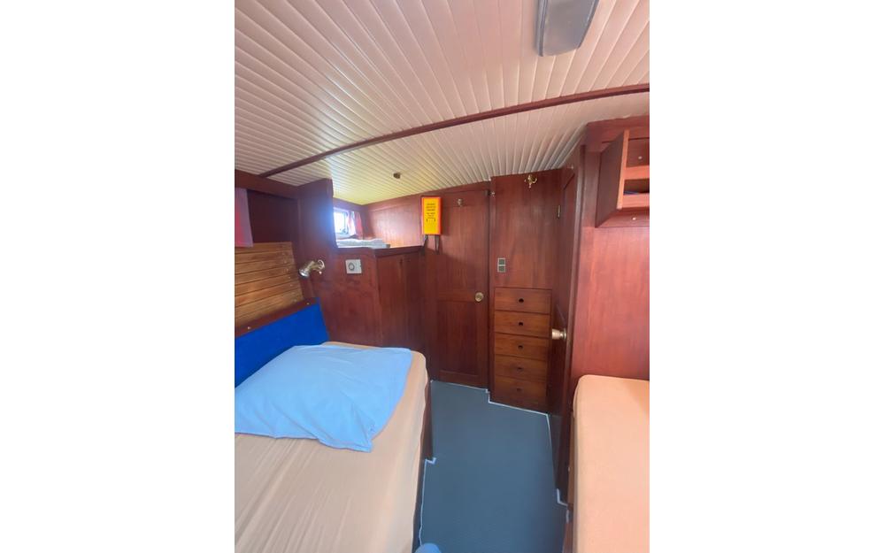 slider 18 Siltala Yachts Nauticat 38 Ketch