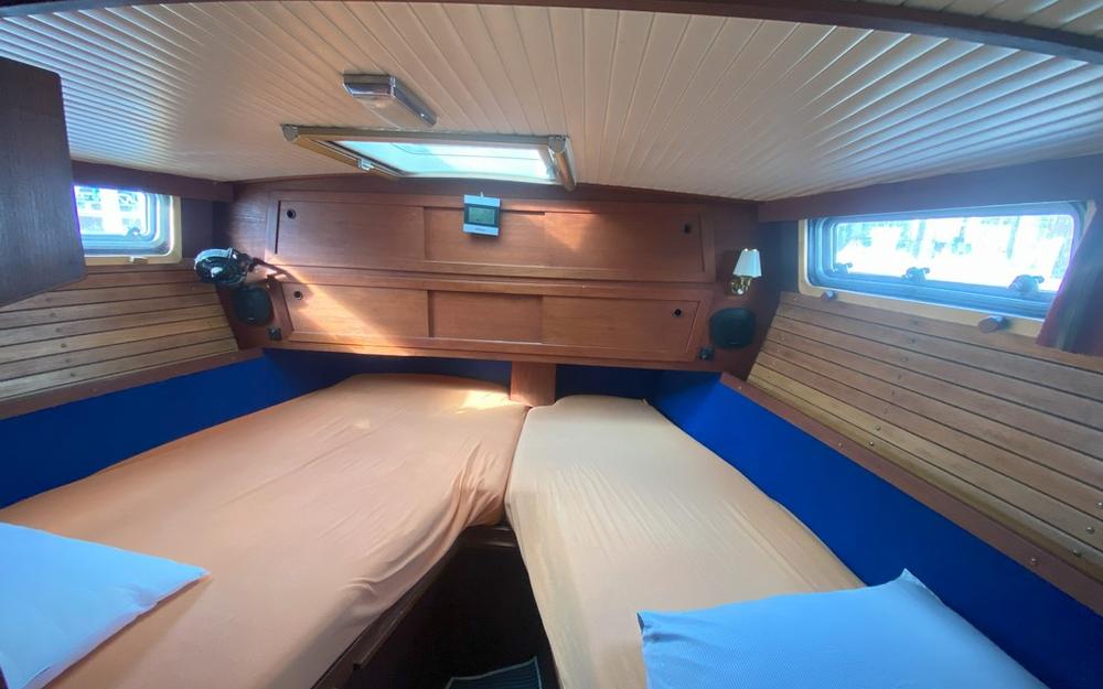 slider 26 Siltala Yachts Nauticat 38 Ketch