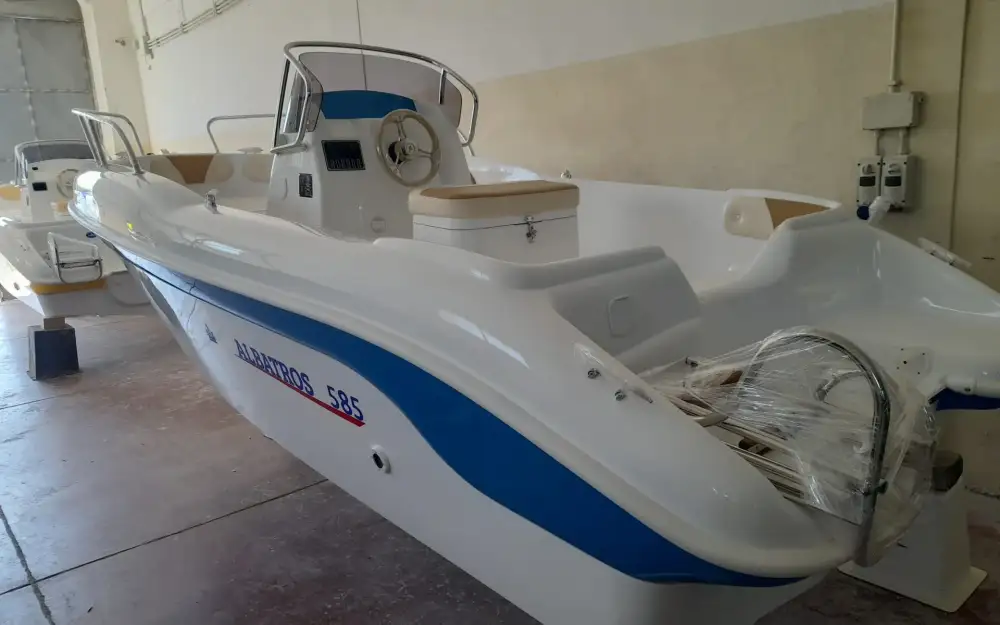 slider 2 Albatros  585