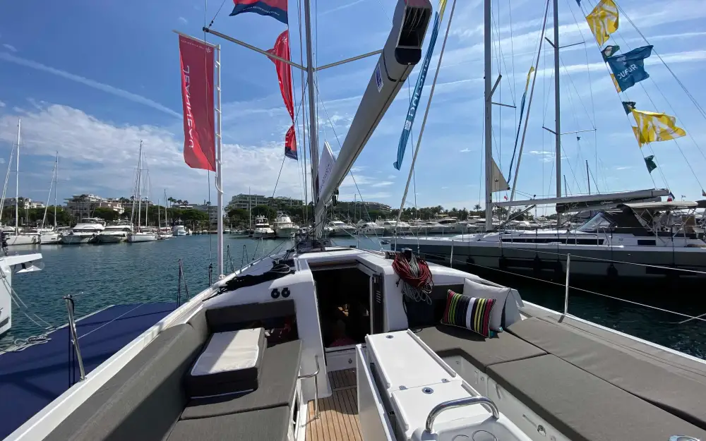 slider 6 Jeanneau Sun Odyssey 440