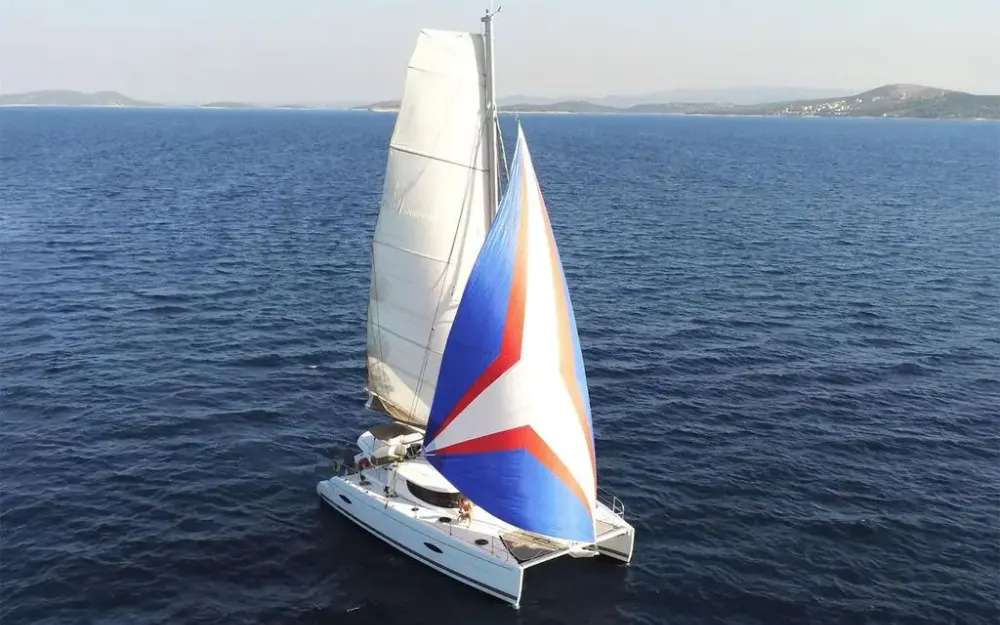 slider 3 Fountaine Pajot Lipari 41