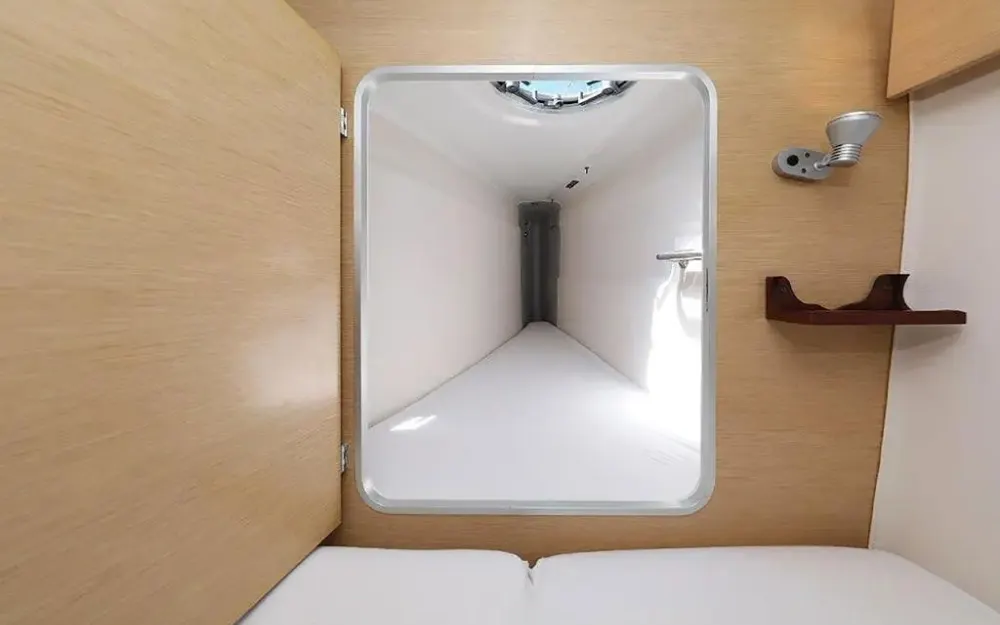 slider 43 Fountaine Pajot Lipari 41