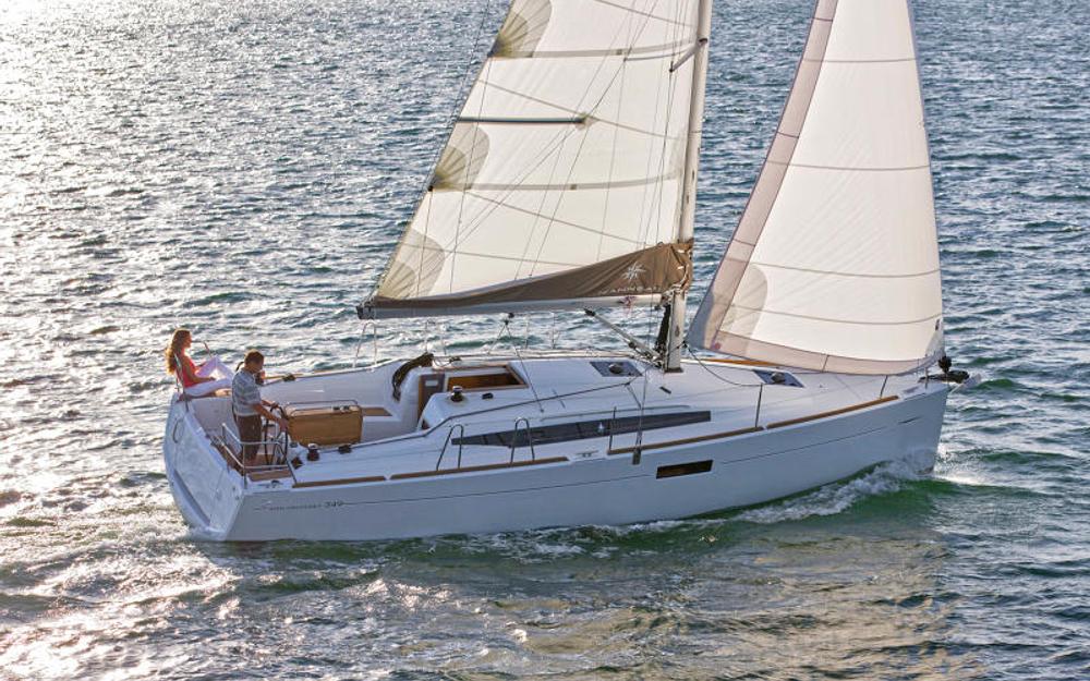 slider 3 Jeanneau Sun Odyssey 349