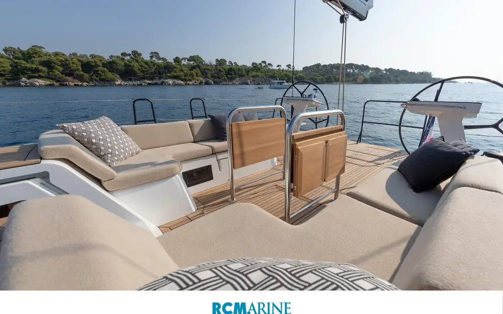 slider 4 Beneteau First 53