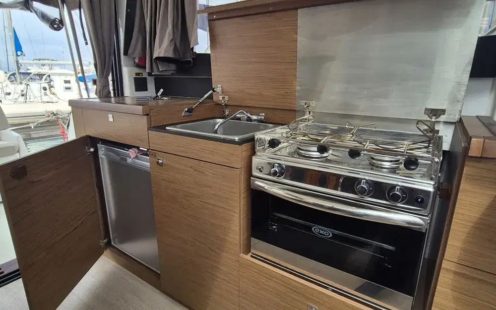 slider 11 Jeanneau NC 9