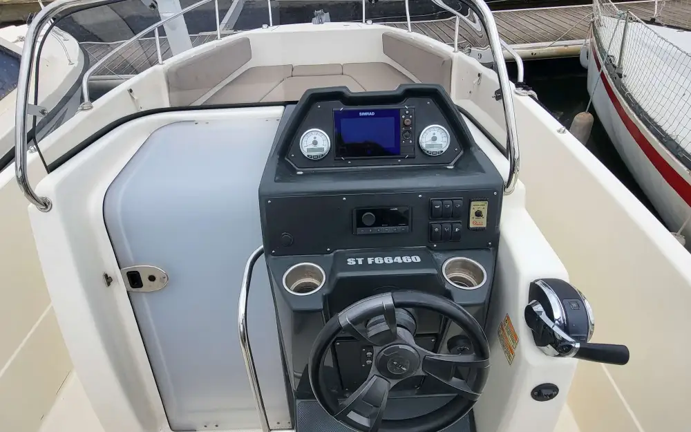 slider 8 Quicksilver Activ 755 Open